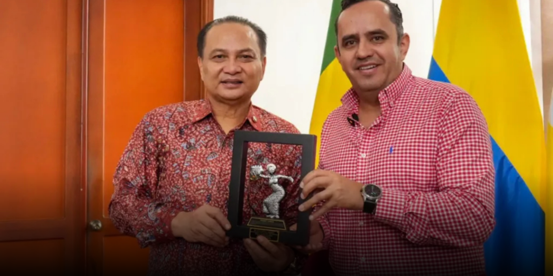 Embajador de Indonesia fortalece alianzas de cooperación con el Quindío Embajador de Indonesia fortalece alianzas de cooperación con el Quindío