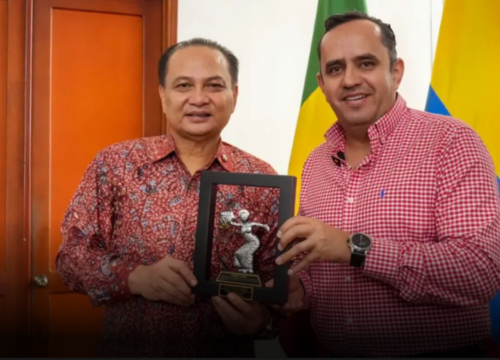 Embajador de Indonesia fortalece alianzas de cooperación con el Quindío Embajador de Indonesia fortalece alianzas de cooperación con el Quindío