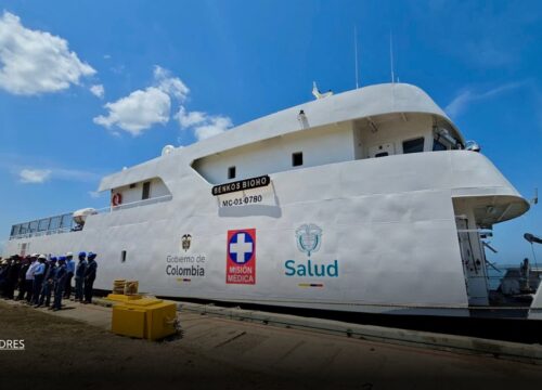 Tensión en el Pacífico: Buque hospital Benkos Biohó es blanco de una ofensiva armada del ELN Tensión en el Pacífico: Buque hospital Benkos Biohó es blanco de una ofensiva armada del ELN