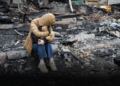 Ataque ruso deja 16 muertos en Kiev y eleva la tensión en países vecinos