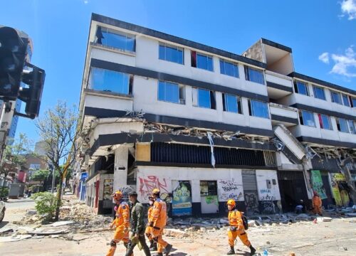 Medicina Legal identifica 121 víctimas del terremoto: este es el listado completo