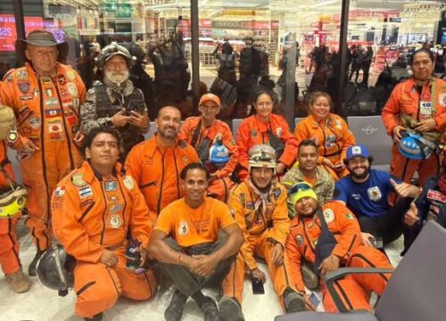 Topos Azteca de México llegó a Colombia para apoyar labores de rescate