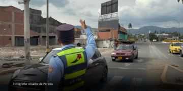 Vehículo fue inmovilizado en Pereira tras arrollar a un agente durante un control
