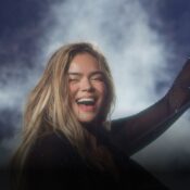 Karol G gana cuatro premios Billboard Latinos y se destaca entre los artistas de la gala
